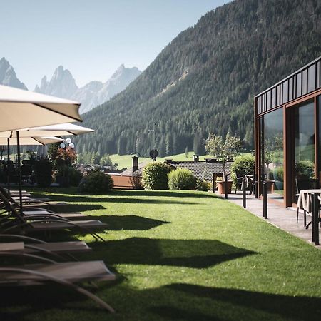 Alpenwellnesshotel St. Veit 塞斯托 外观 照片