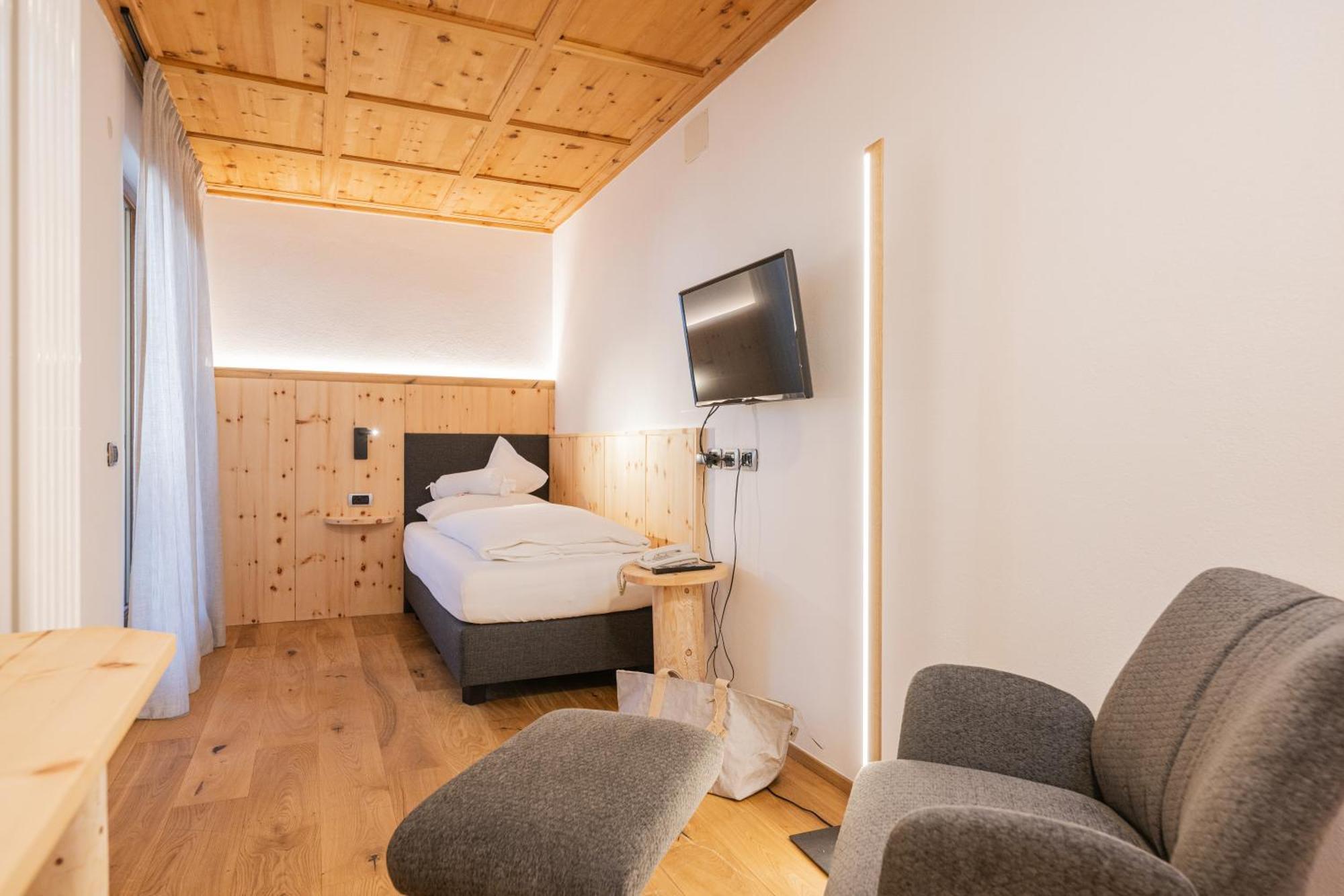 Alpenwellnesshotel St. Veit 塞斯托 外观 照片