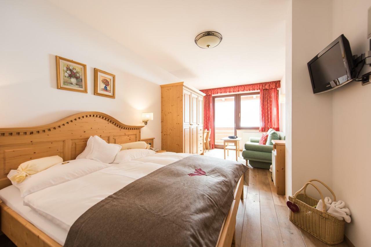 Alpenwellnesshotel St. Veit 塞斯托 客房 照片