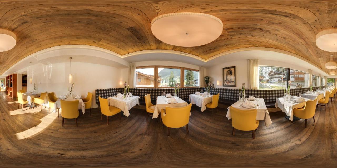 Alpenwellnesshotel St. Veit 塞斯托 外观 照片